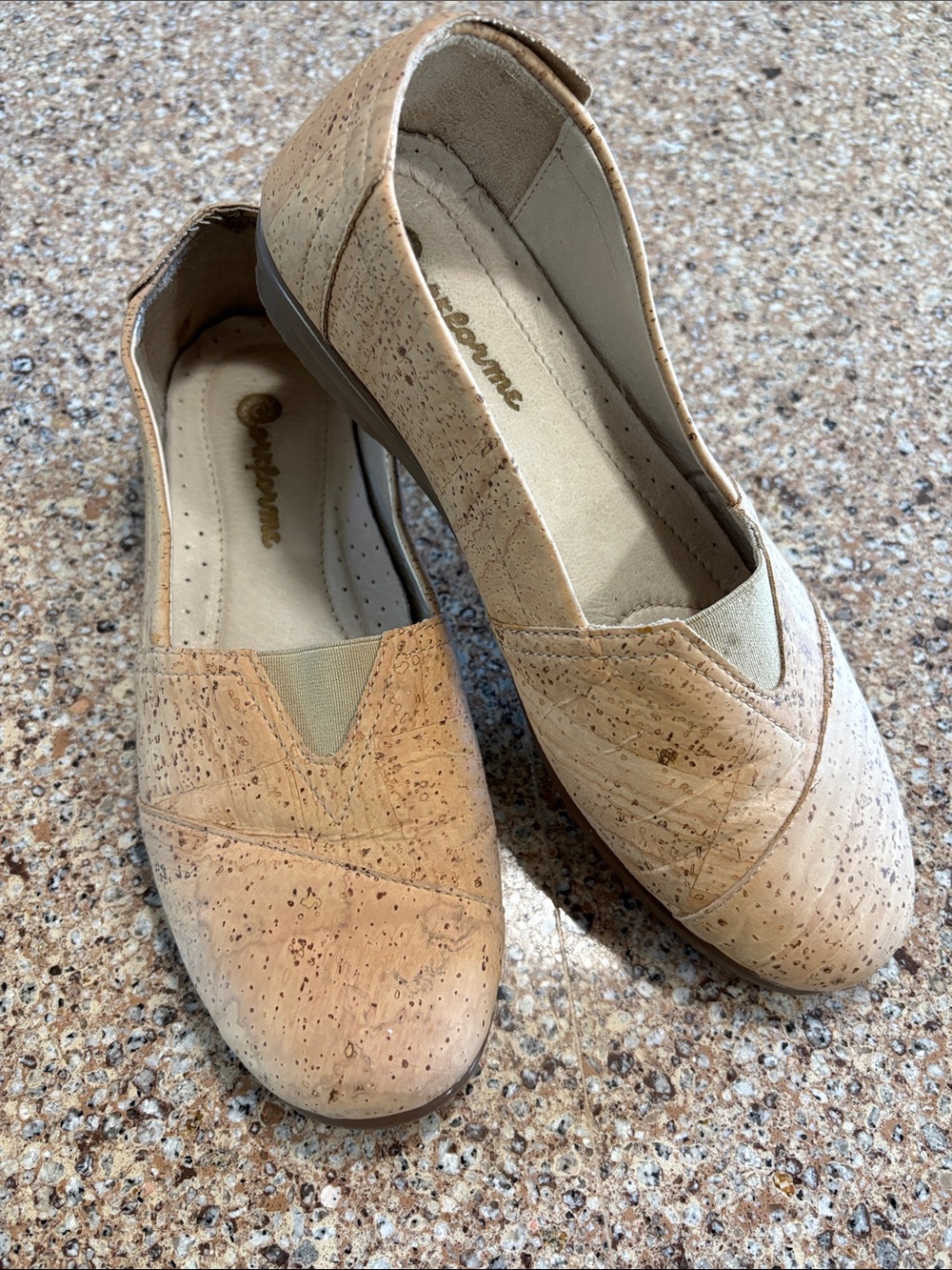 Women’s Cork-Texture Slip-On Flats - Tan. Size 39